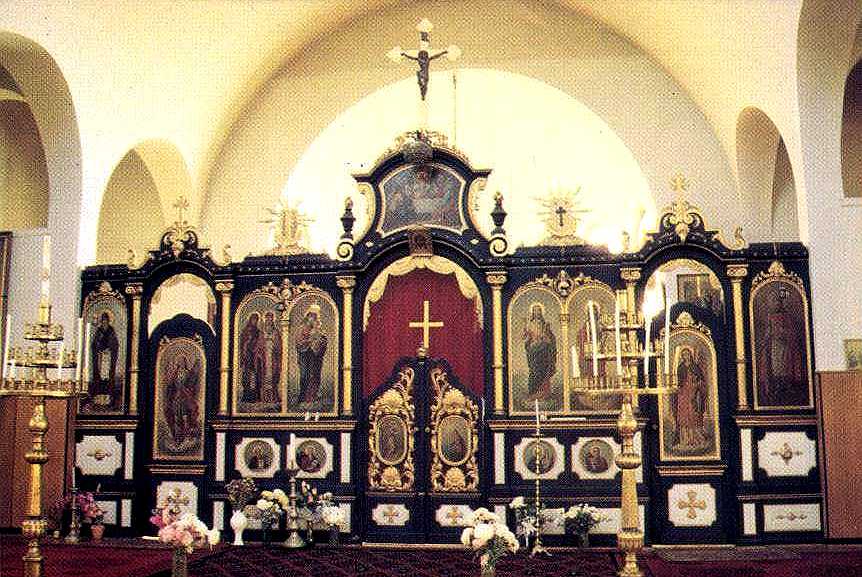 Bud13_Church_Iconostas1