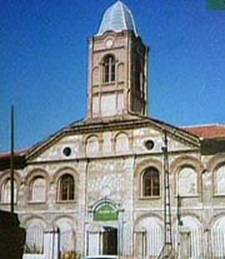 The 125-year-old Bulgarian church St. Georgi opened doors after thorough renovation works. Prime Minister Simeon Saxe-Coburg attended the inauguration ceremony on Sunday. Photo by bTV.